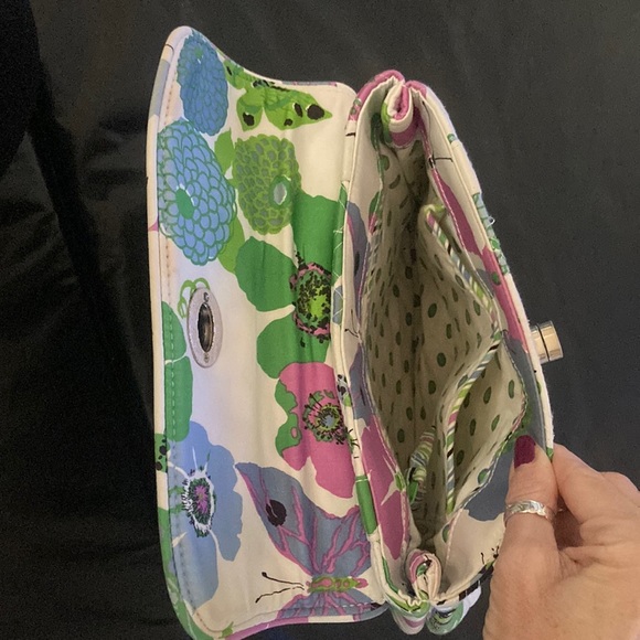 Vera Bradley handbag - white with butterflies, flowers, grasshopper pattern - Picture 3 of 6